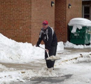 Highland VIew ES shovelers5 Highland VIew ES shovelers5