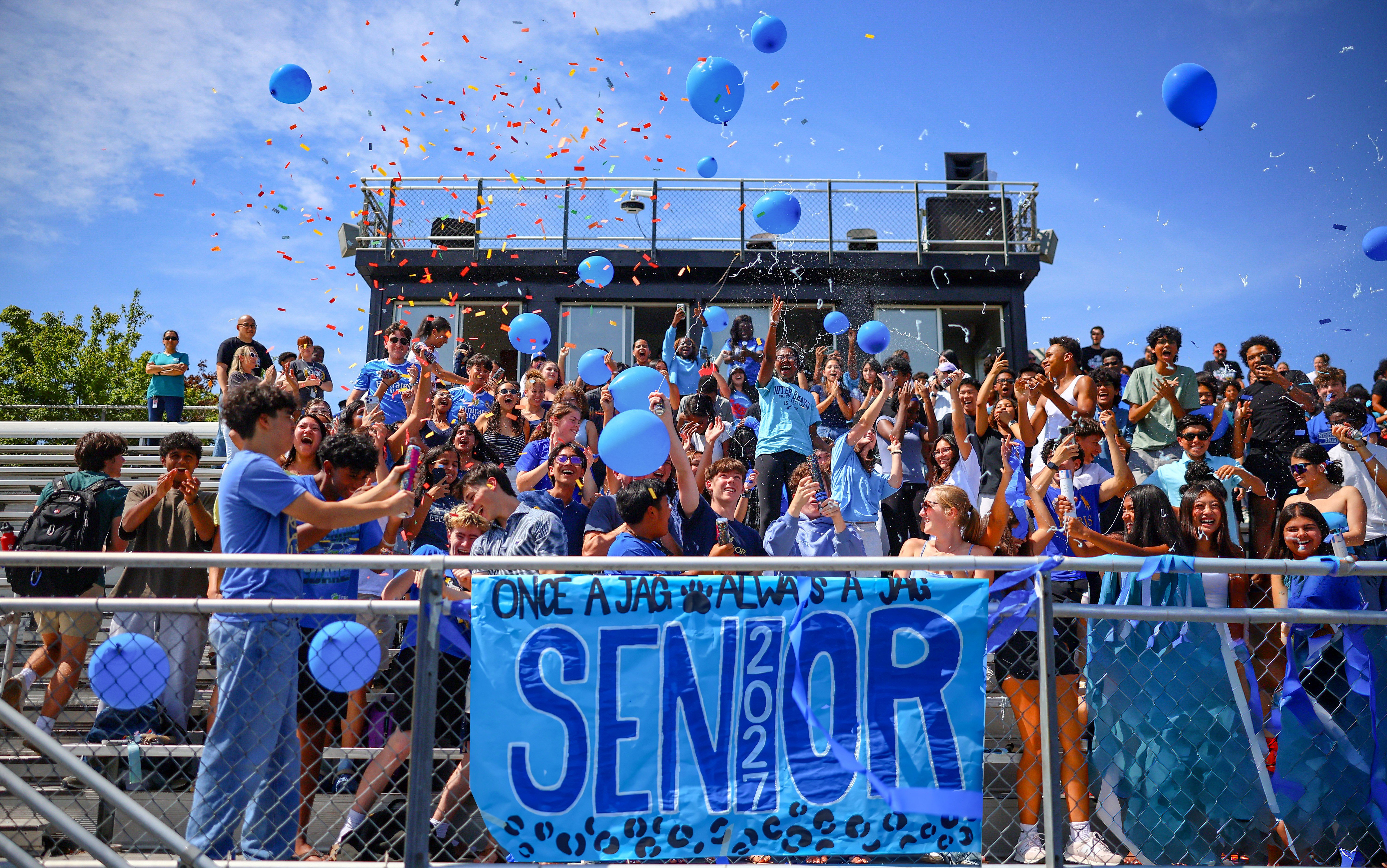 seniors pep rally.jpg