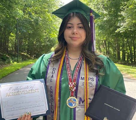 Dual Enrollment Student Spotlight - Edna Reyes