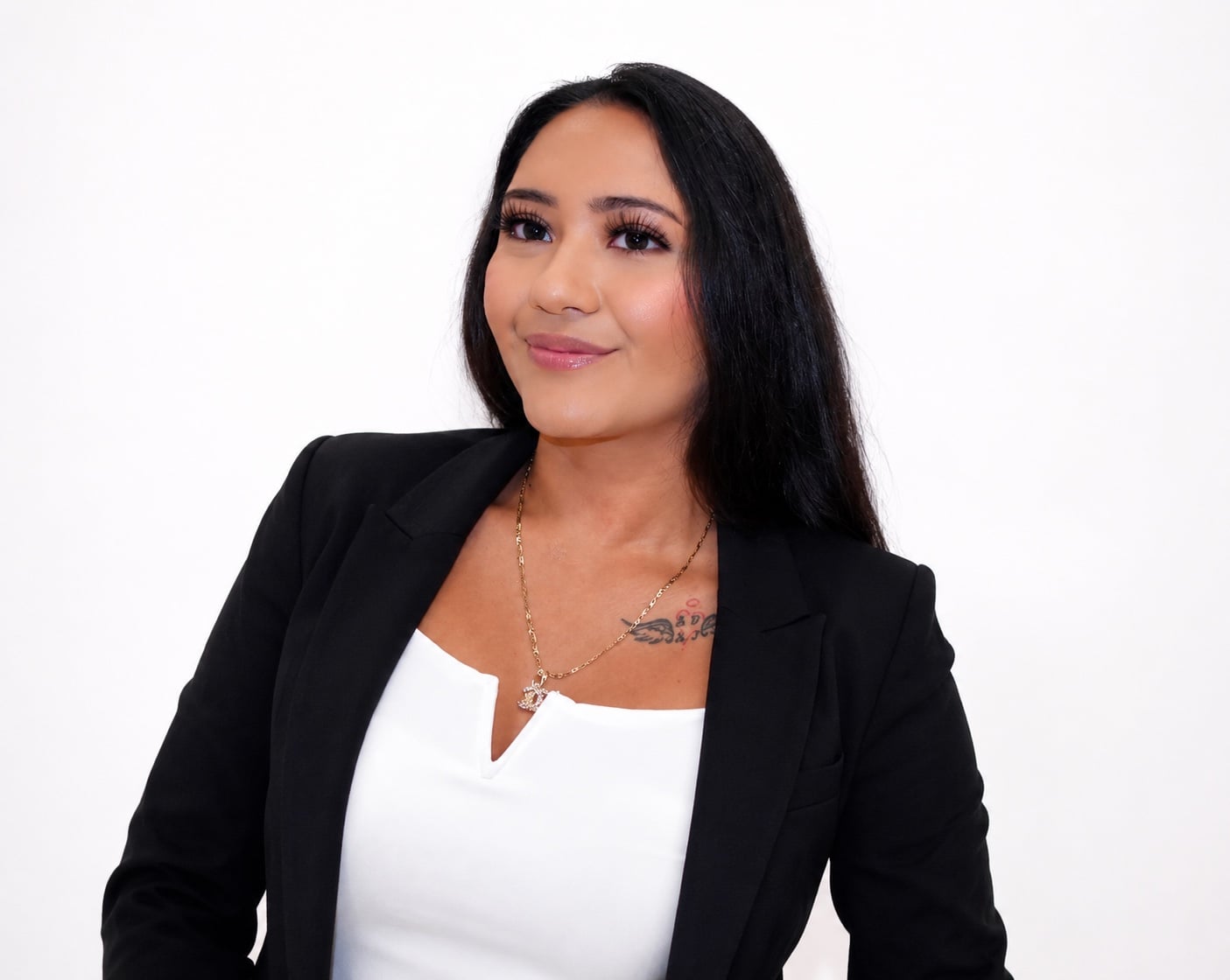 Cindy Campos Flores.jpg
