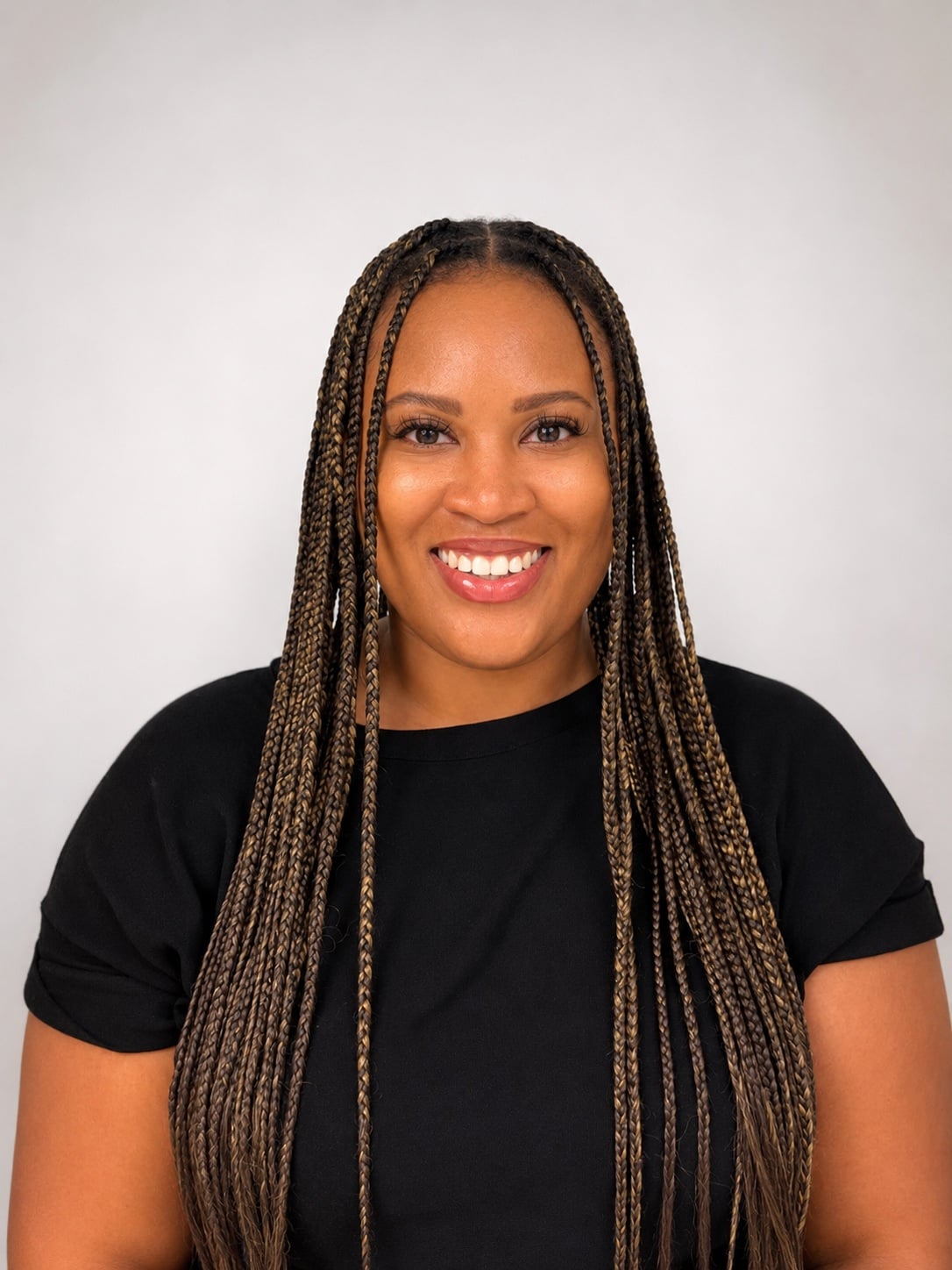 Nzinga Lopez.jpg