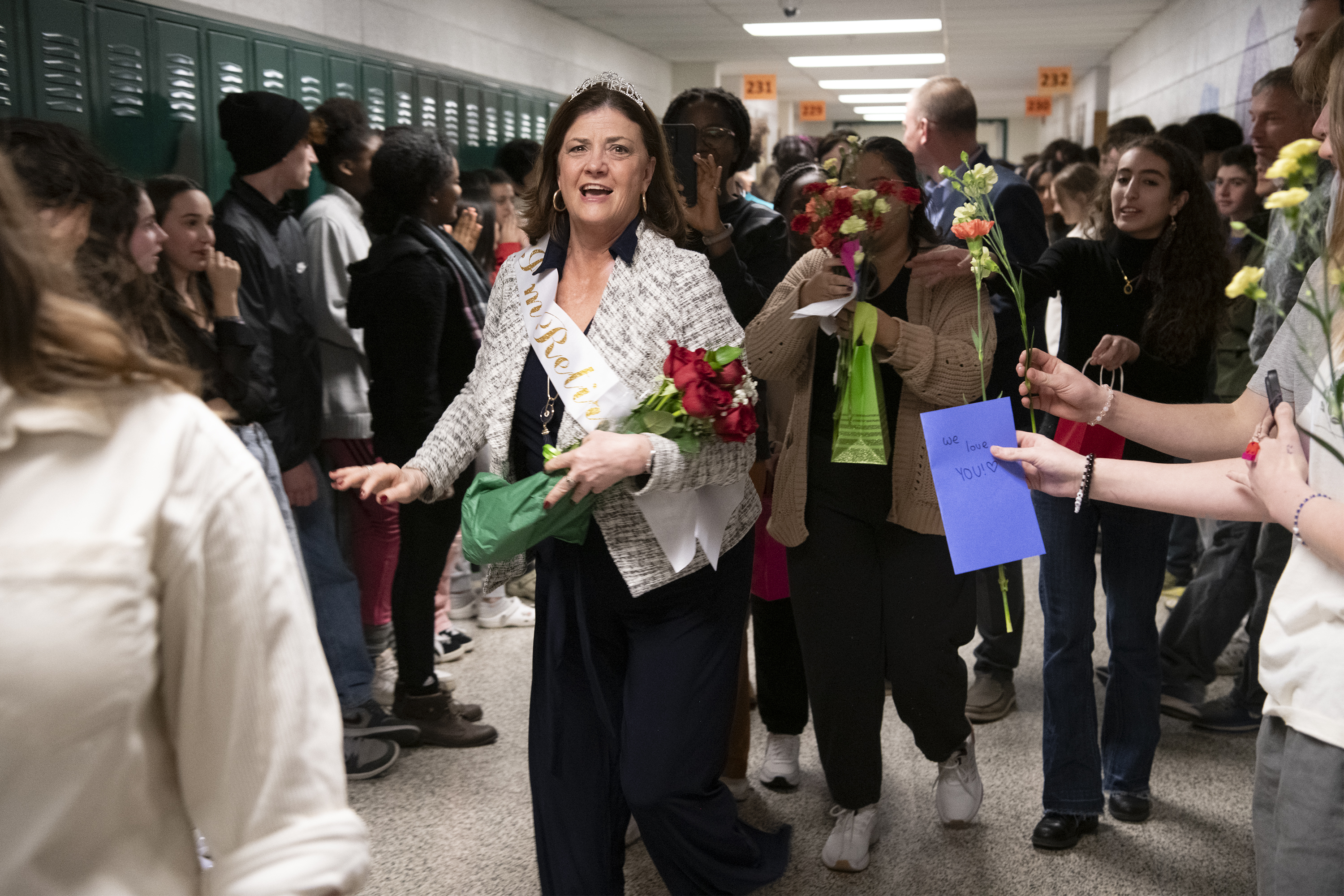 good news Jen Baker clapout 1.jpg