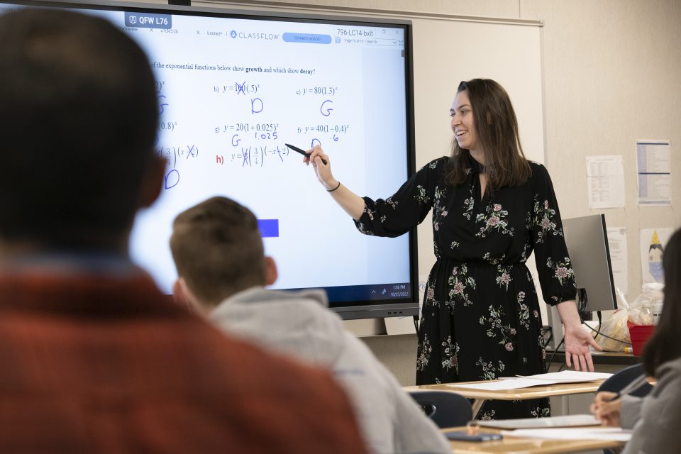 high-school-math-computer-science-2-960x640.jpg