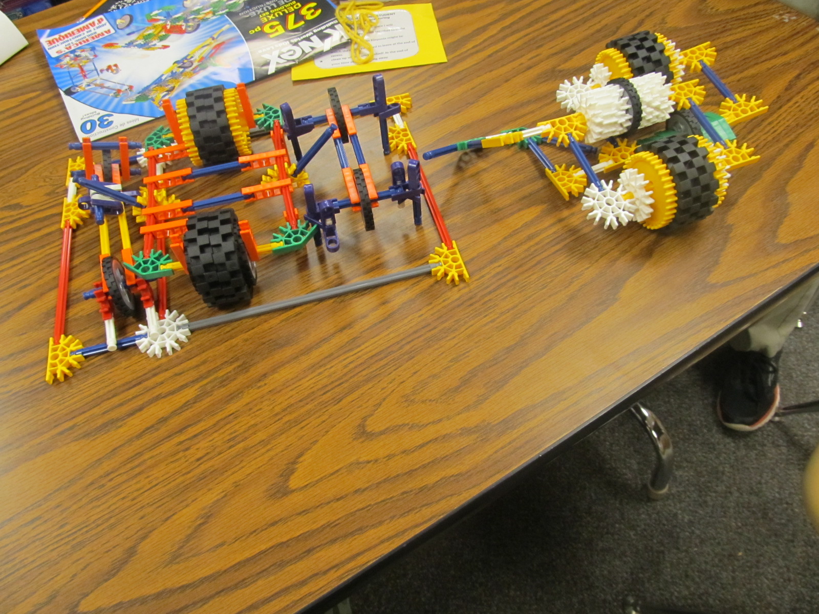 K'Nex 2 K'Nex 2