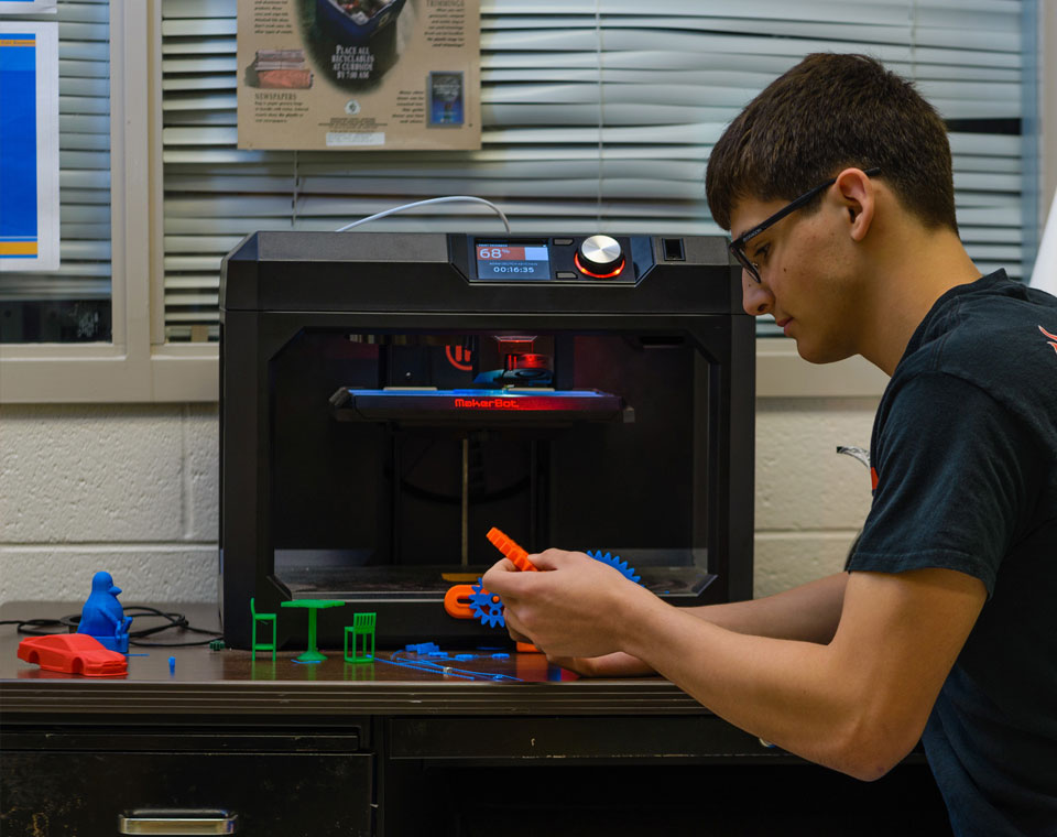 Advanced Engineering: Project Lead the Way Gallery 7 Advanced Engineering: Project Lead the Way Gallery 7