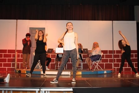 024 - Legally Blonde 024 - Legally Blonde